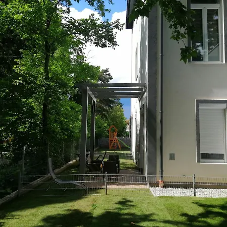 Gallery Studio With Garden * Balatonlelle